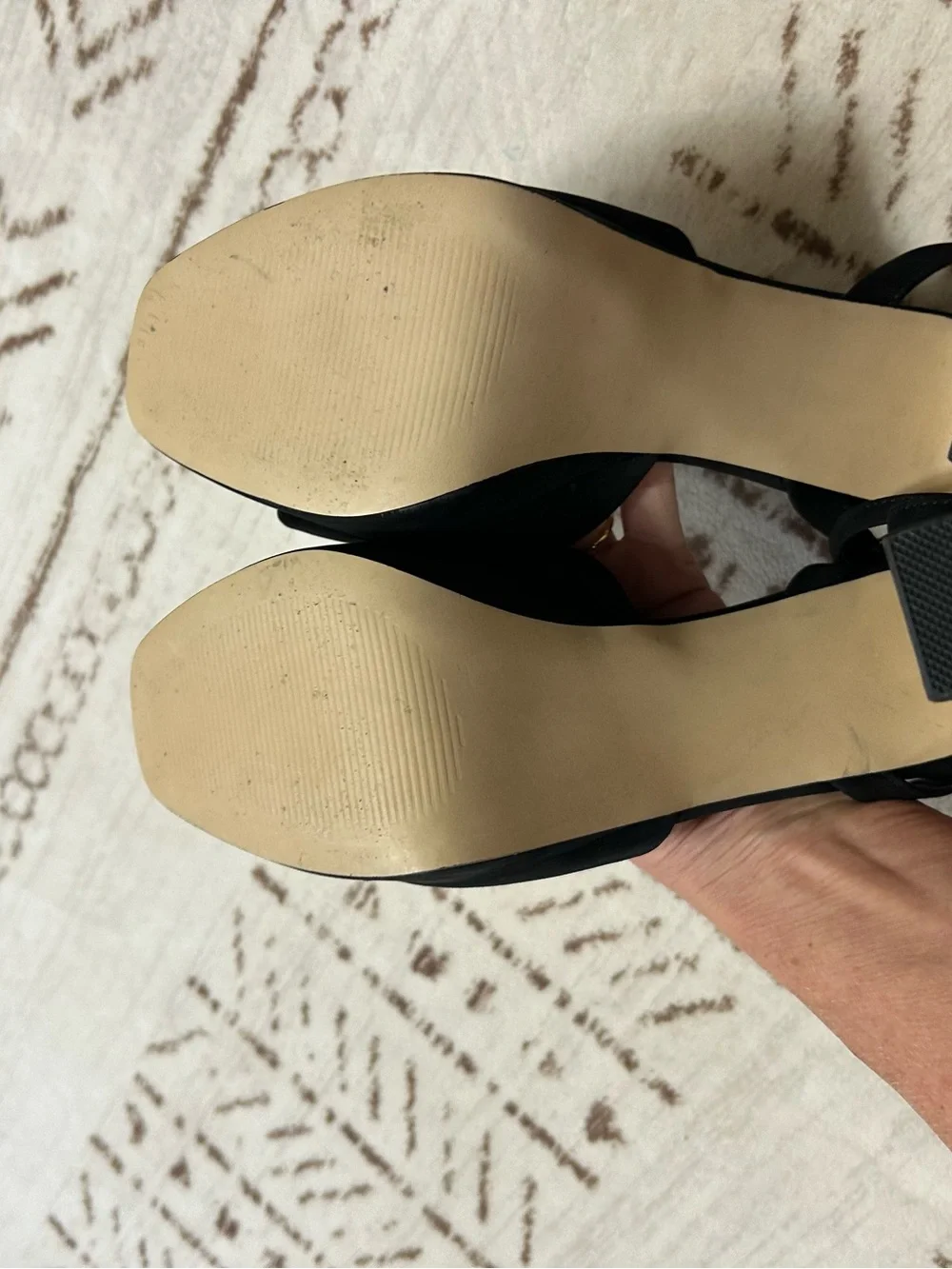 Steve Madden Assured Black Platform Block Heel Strappy Sandals 9.5 Quiet Luxury